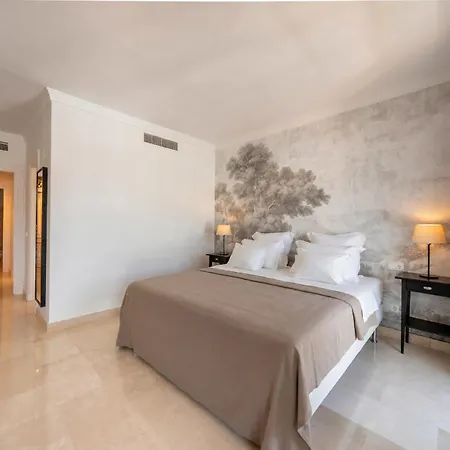 Stylish Luxury In Nueva Andalucia * Марбелья