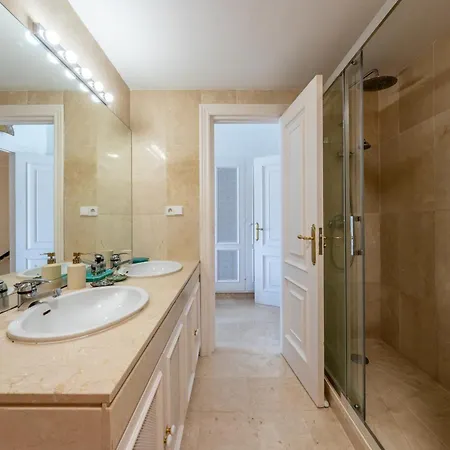Stylish Luxury In Nueva Andalucia * Марбелья